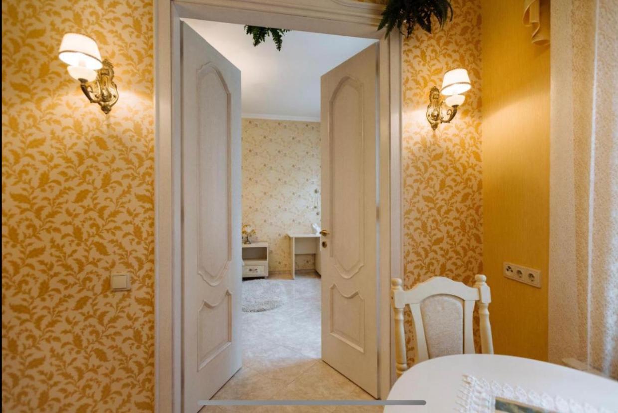 Central Lviv House 外观 照片